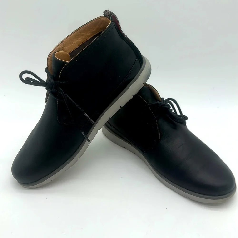 UGG Freamon Waterproof Chukka Ankle Leather Boots Black 1017277 Mens Size 9.5